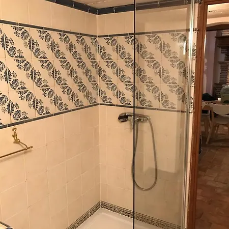 A Casa Di Pietra * ساري سولينزارا